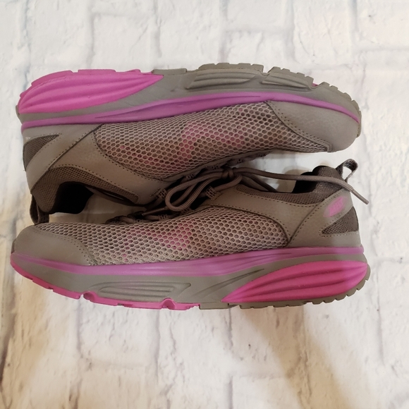 MBT women's size 10 - Picture 3 of 6